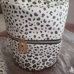 New Young Living leopard diffuser carrying case